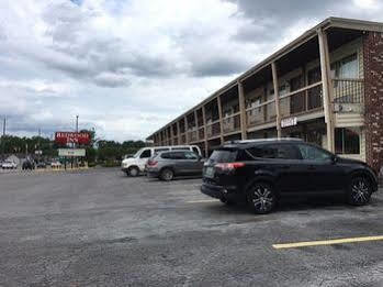 Redwood Inn Gadsden Exterior photo